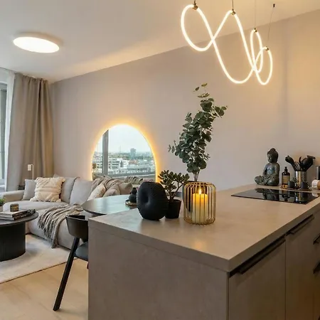 Sky Park Luxury With Stunning Views Apartmán