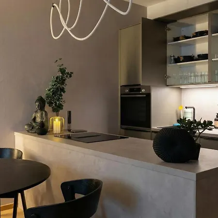 アパート Skypark 1-bedroom On Floor 15 With Castle View And Parking By Skyviews *